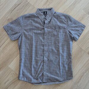 *NEW* Kuhl Lightweight Button Down Shirt - Men's Medium